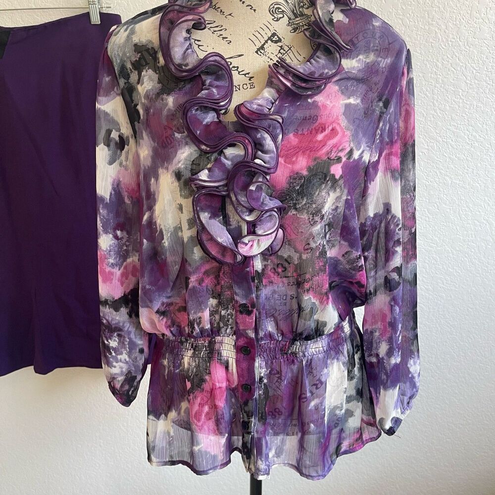 Women's Purple Tailored Blazer and Skirt Suit Set - Picture 4 of 16